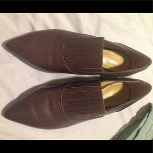 Nine West Vintage Inspired Burgundy Flats Size 5